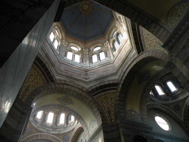  Dôme Central, intérieur de la cathédrale